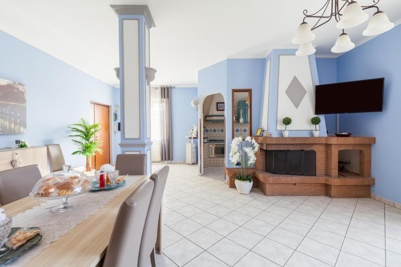 Casa Vacanze Giramondo Фьюмичино Экстерьер фото