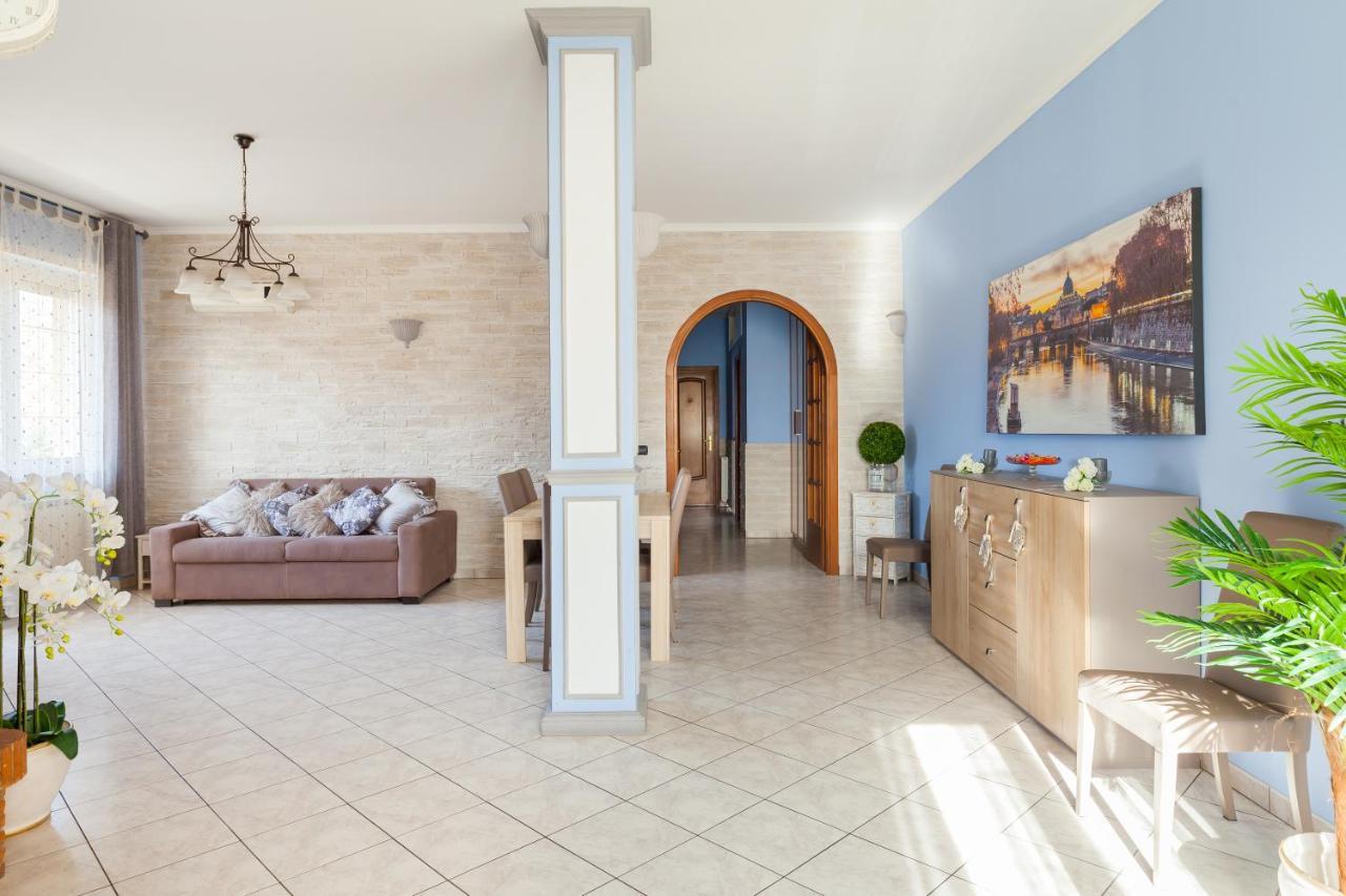 Casa Vacanze Giramondo Фьюмичино Экстерьер фото