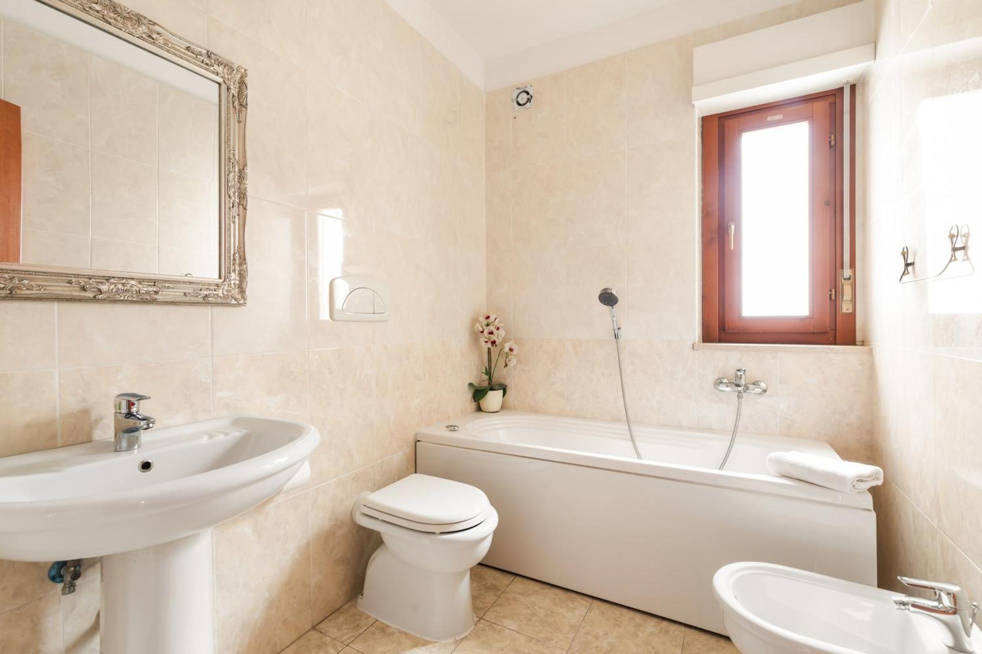 Casa Vacanze Giramondo Фьюмичино Экстерьер фото